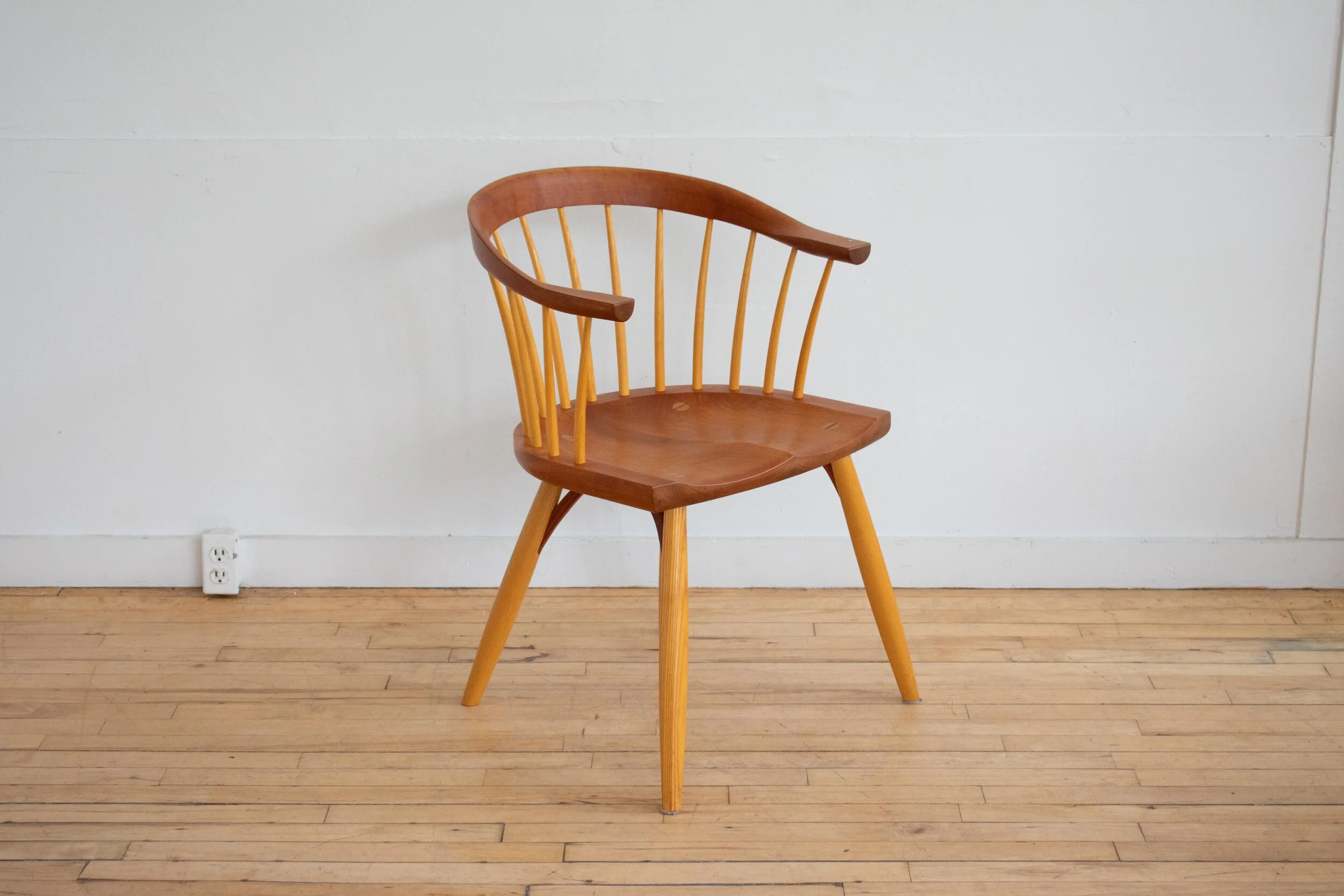 Newport Windsor Chair by Thos. Moser — RESIDE